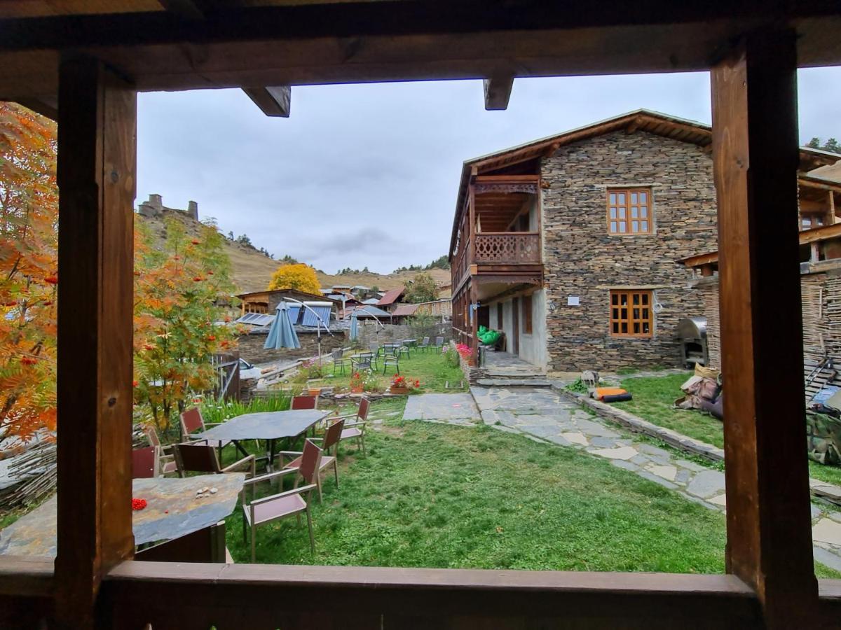 Guest House Shina Omalo Exterior photo